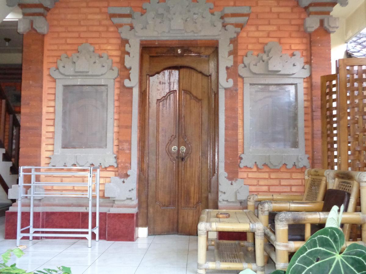 Bed and Breakfast Yulia 1 Санур Екстер'єр фото