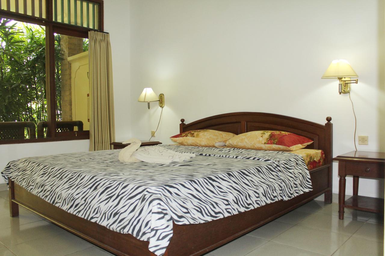 Bed and Breakfast Yulia 1 Санур Екстер'єр фото