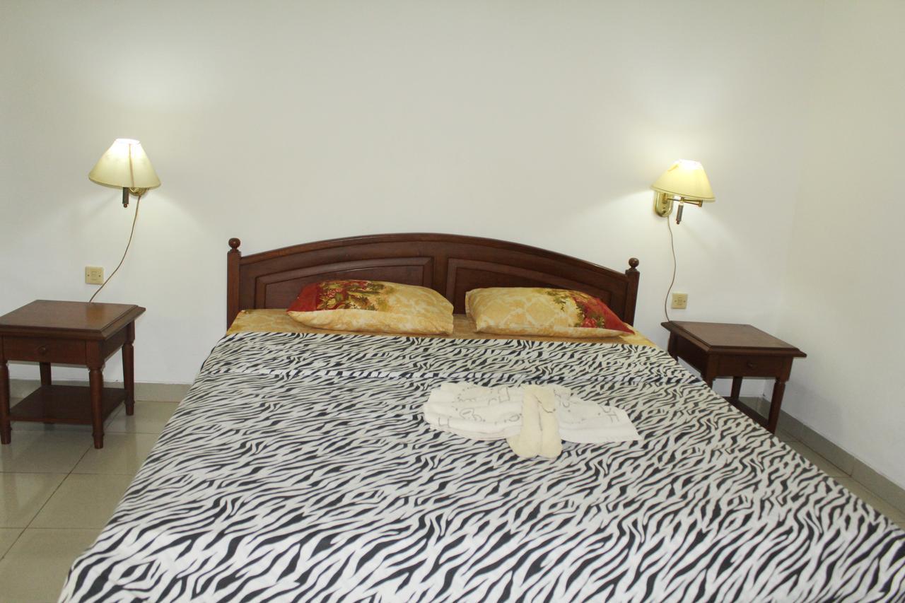 Bed and Breakfast Yulia 1 Санур Екстер'єр фото