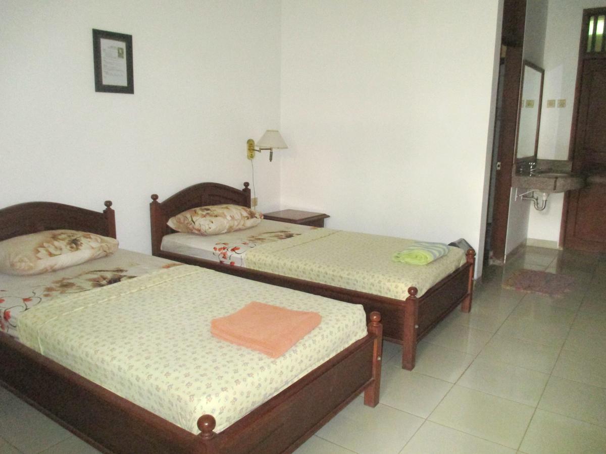 Bed and Breakfast Yulia 1 Санур Екстер'єр фото