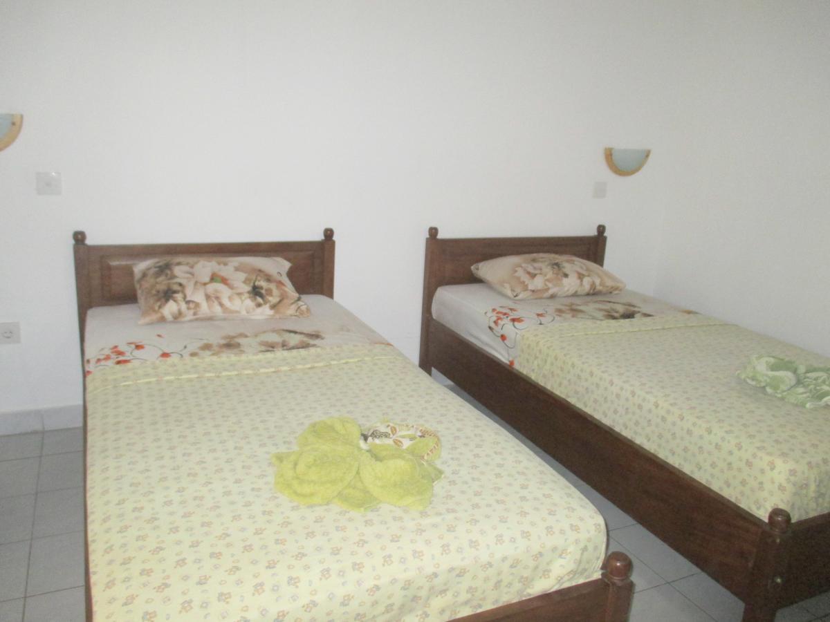 Bed and Breakfast Yulia 1 Санур Екстер'єр фото